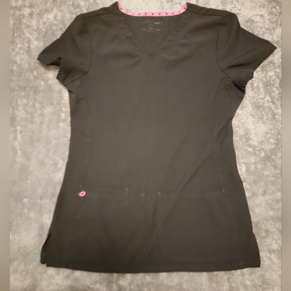 Womens black heart soul scrub SET
